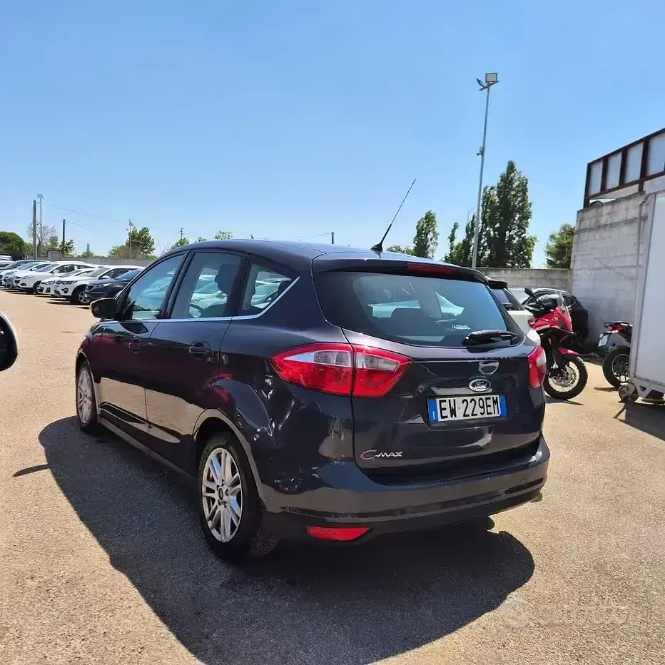 Usata Ford C-MAX Business Edition 116 CV (85 kW) 2014 Grigio Monovolume