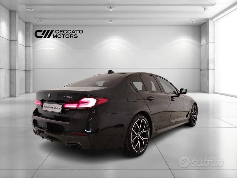 Usata BMW 520 M Sport 190 CV (139 kW) 2022 Nero Berlina