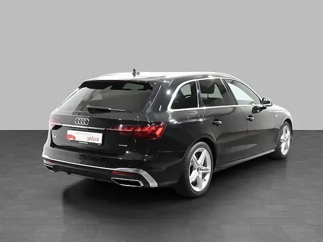 Usata Audi A4 S-Line 204 CV (150 kW) 2024 Nero mythos metallizzato Station wagon