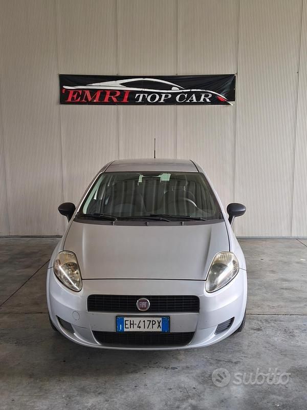 Usata Fiat Punto Evo Dynamic 69 CV (50 kW) 2011 Grigio Utilitaria