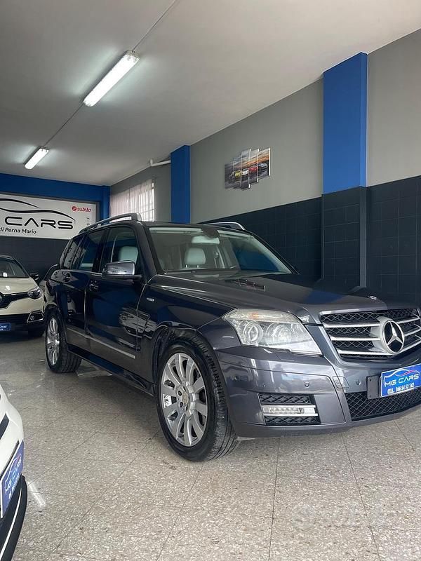 Usata Mercedes GLK200 170 CV (125 kW) 2012 Grigio SUV