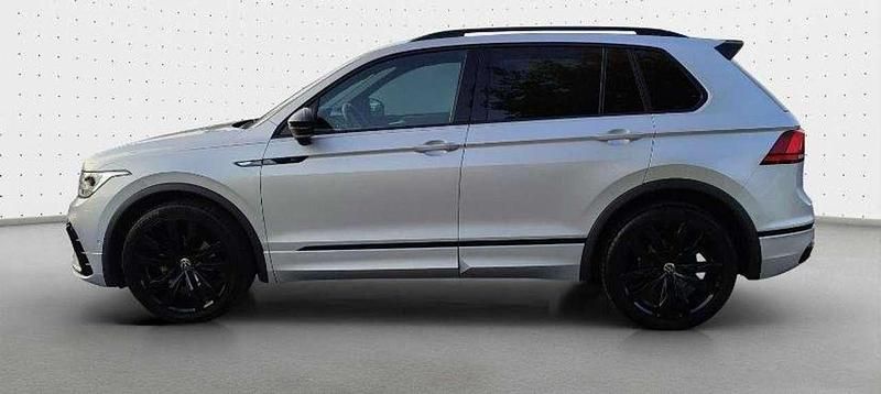 Usata VW Tiguan R-line 150 CV (110 kW) 2023 Argento SUV