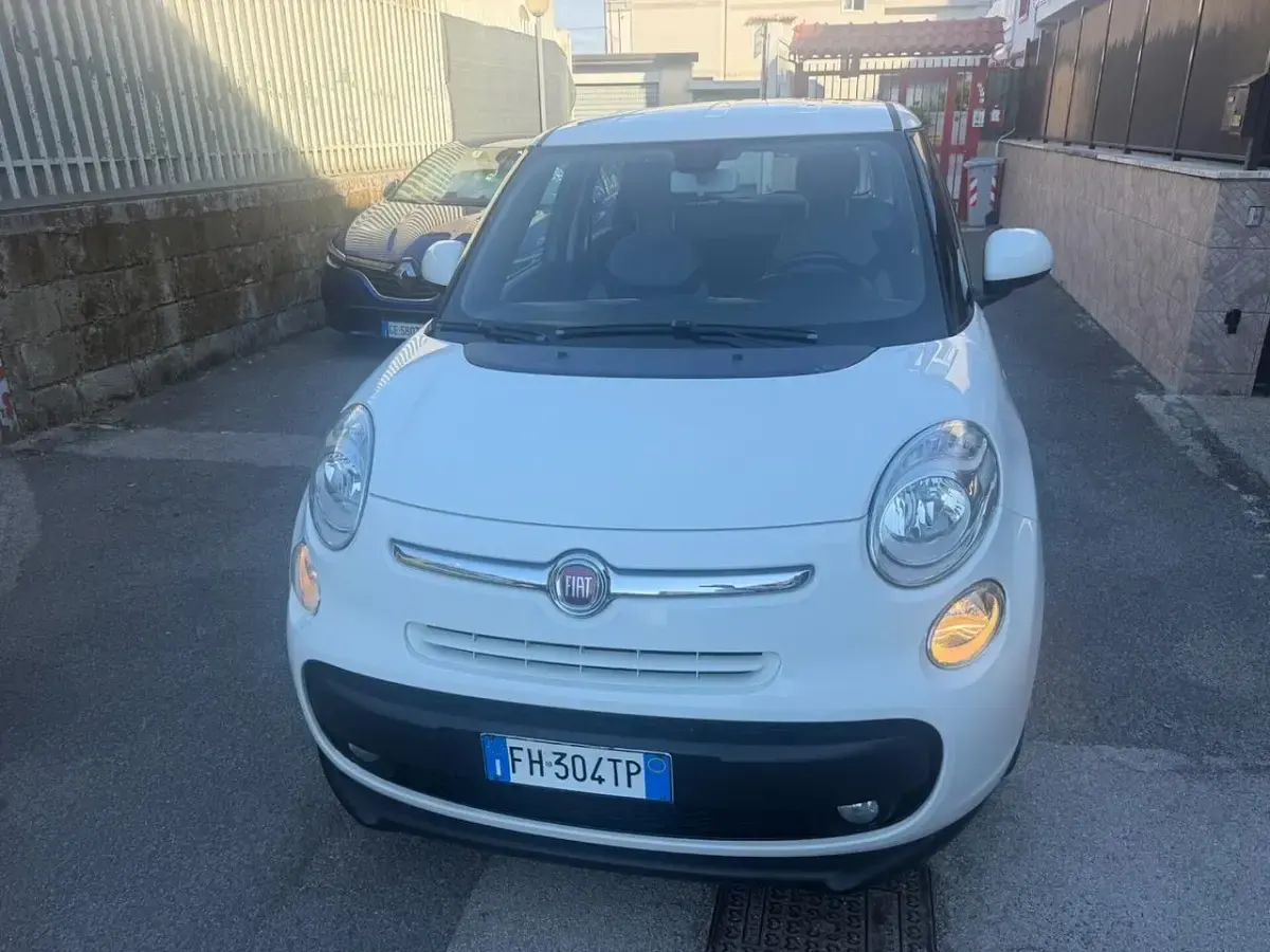 Usata Fiat 500L Business 95 CV (69 kW) 2017 Bianco Monovolume