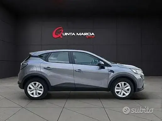 Nouvelle Renault Captur Evolution 115 ch (84 kW) 2026 Gris SUV