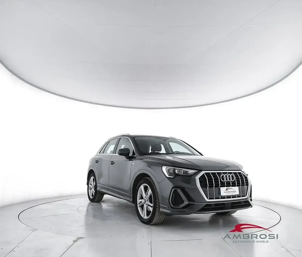 Usata Audi Q3 S-Line 150 CV (110 kW) 2020 Grigio SUV