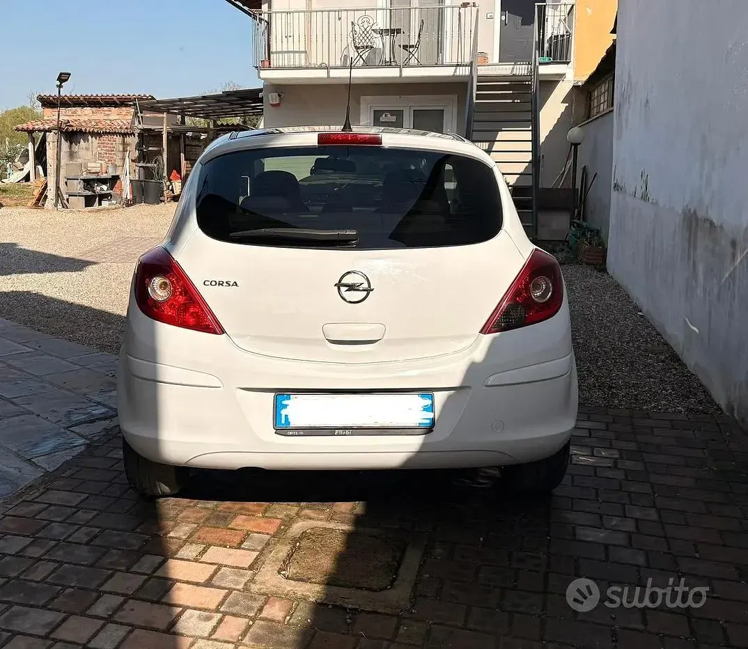 Usata Opel Corsa 2013 Bianco Utilitaria