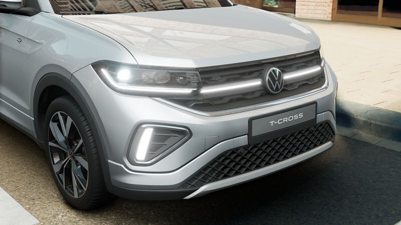 Nuova VW T-Cross R-line Plus 115 CV (84 kW) 2025 Reflex silver SUV