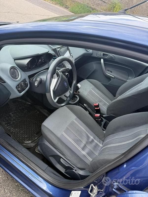 Usata Ford Fiesta 82 CV (60 kW) 2009 Utilitaria