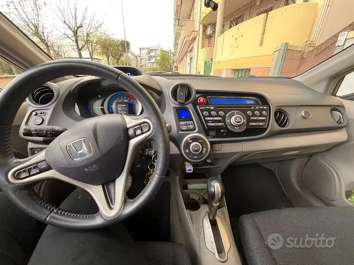 Usata Honda Insight 88 CV (64 kW) 2009 Grigio Utilitaria