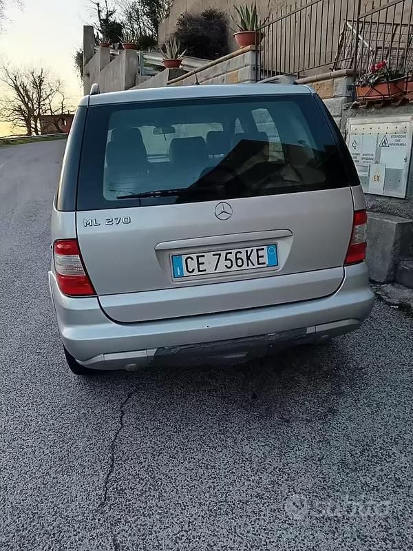 Usata Mercedes ML270 163 CV (119 kW) 2003 SUV