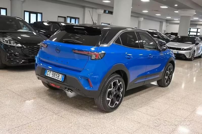 Usata Opel Mokka Ultimate 131 CV (96 kW) 2024 Blu/azzurro SUV