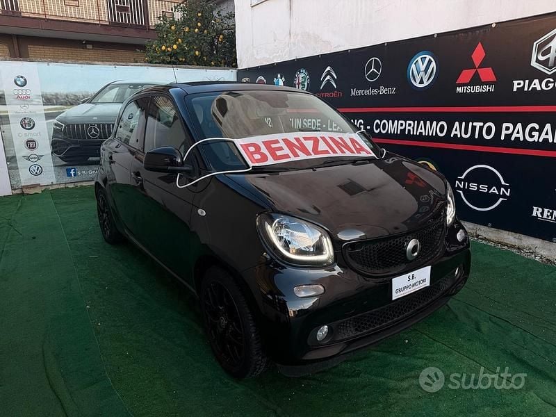 Nero Usata 2017 Smart ForFour Passion Utilitaria | 9300 € (Ottimo prezzo) - Immagine 1/4