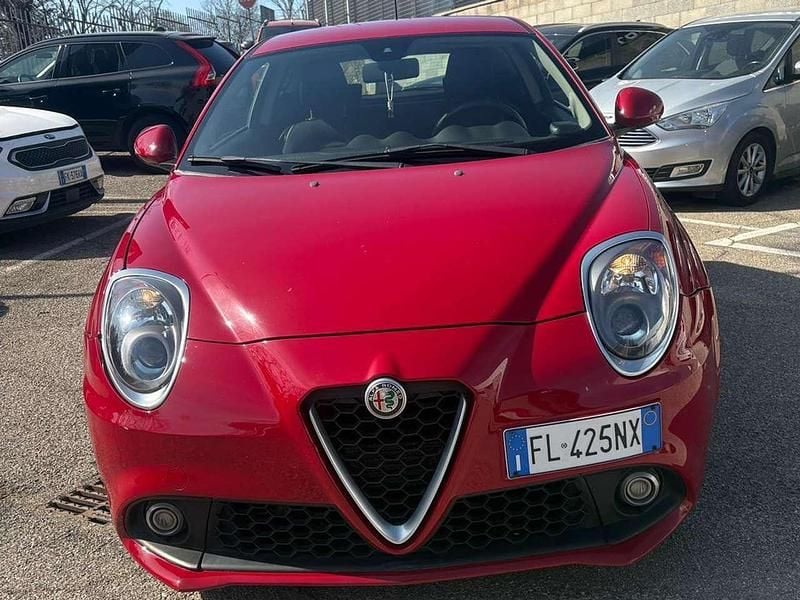 Usata Alfa Romeo MiTo 77 CV (56 kW) 2017 Rosso Utilitaria