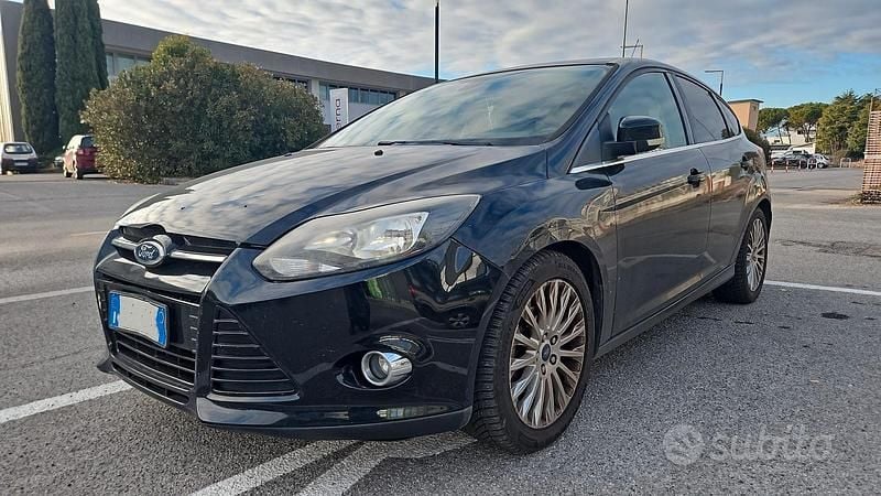 Usata Ford Focus Titanium 115 CV (84 kW) 2011 Nero Berlina