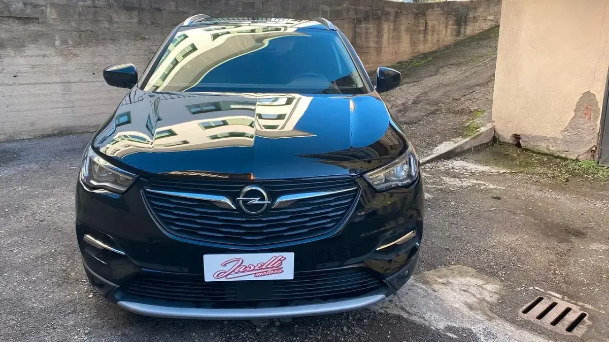 Usata Opel Grandland X Ultimate 130 CV (95 kW) 2019 Nero SUV