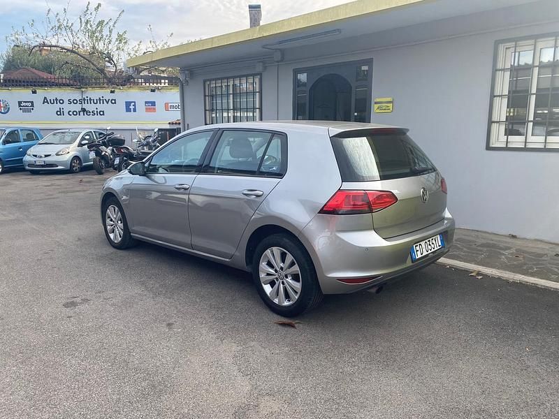 Usata VW Golf VII Comfortline 110 CV (80 kW) 2016 Grigio Berlina