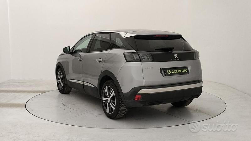 Usata Peugeot 3008 Allure 131 CV (96 kW) 2022 Grigio SUV