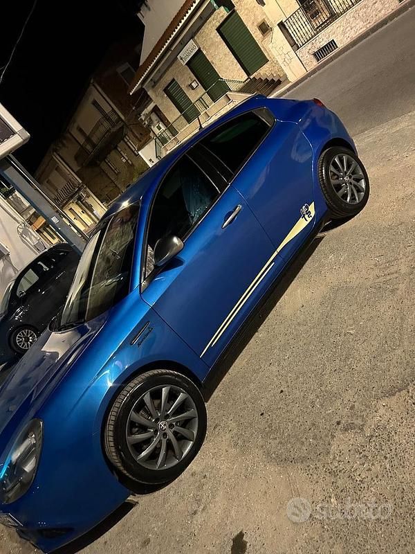Usata 2013 Alfa Romeo Giulietta Tre volumi | 6300 € (Buon prezzo) - Immagine 1/3