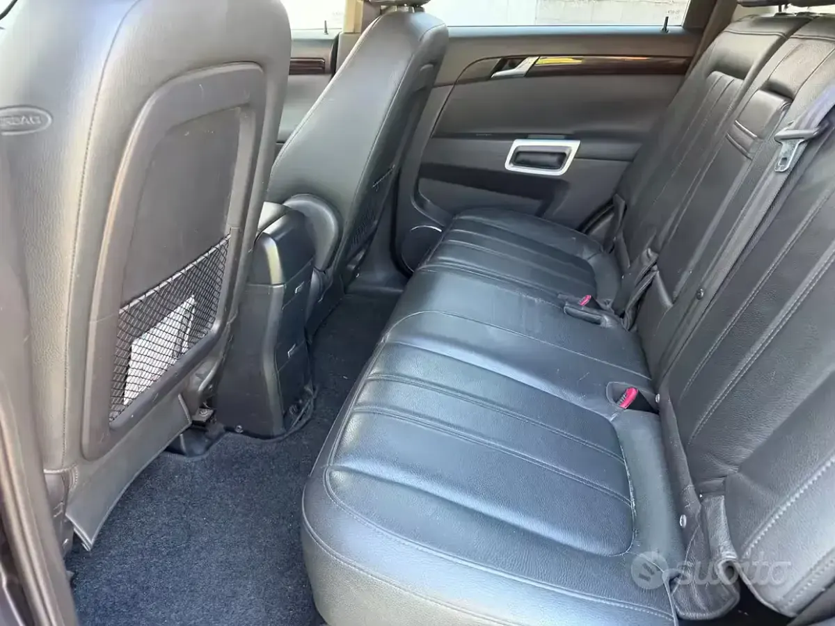 Usata Opel Antara Cosmo 150 CV (110 kW) 2008 Grigio SUV