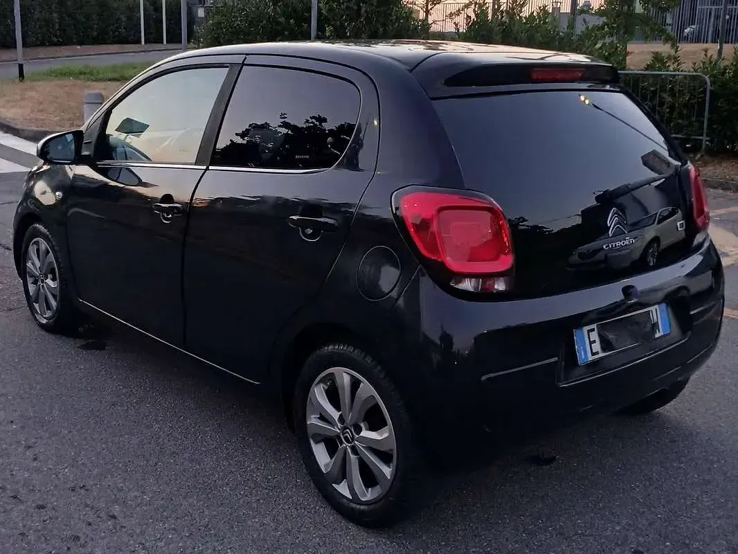 Usata Citroën C1 PureTech 82 CV (60 kW) 2014 Nero Utilitaria
