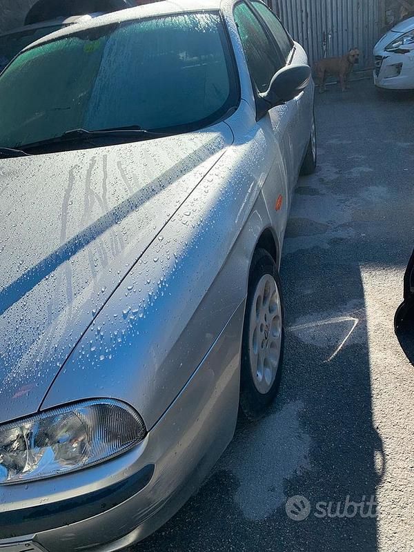 Grigio Usata 1998 Alfa Romeo 156 Tre volumi | 700 € (Super prezzo) - Immagine 1/4