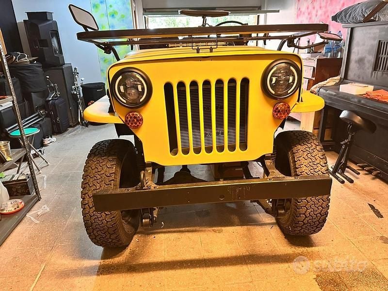 Używany Jeep CJ 1980 Żółty