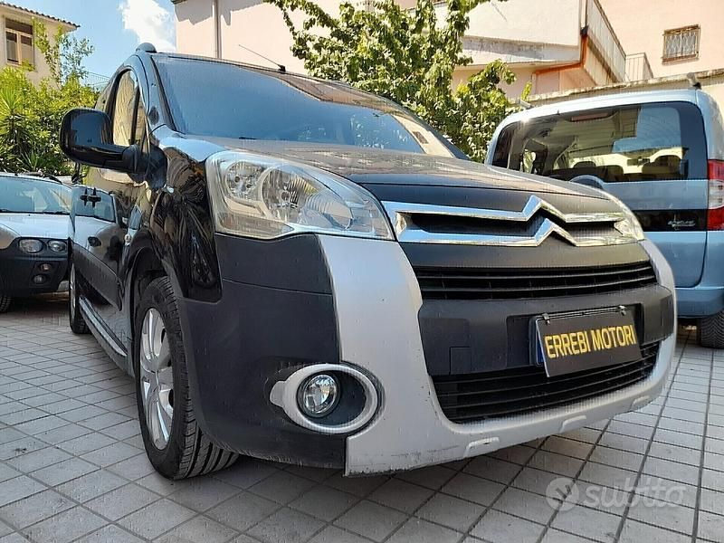 Occasion Citroën Berlingo XTR 120 ch (88 kW) 2011 Noir Monospace
