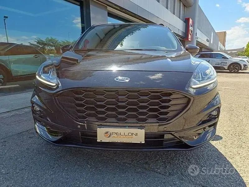 Usata Ford Kuga ST-Line 120 CV (88 kW) 2021 Nero SUV
