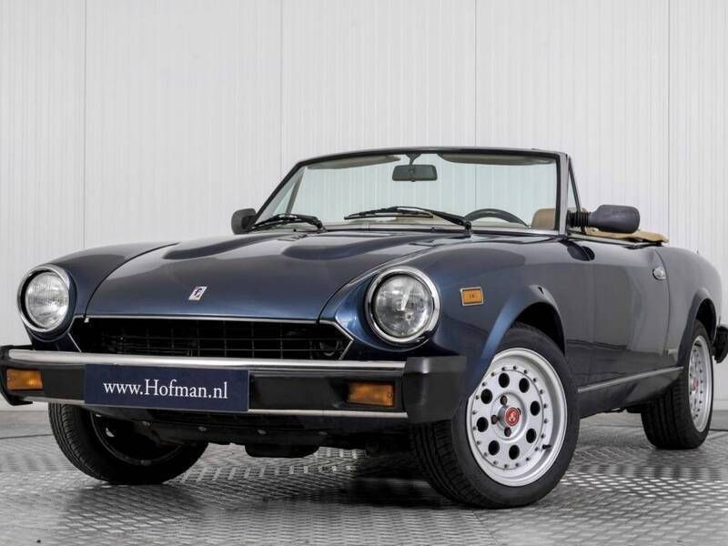 Usata Fiat 124 Spider 135 CV (99 kW) 1985 Blu Cabrio