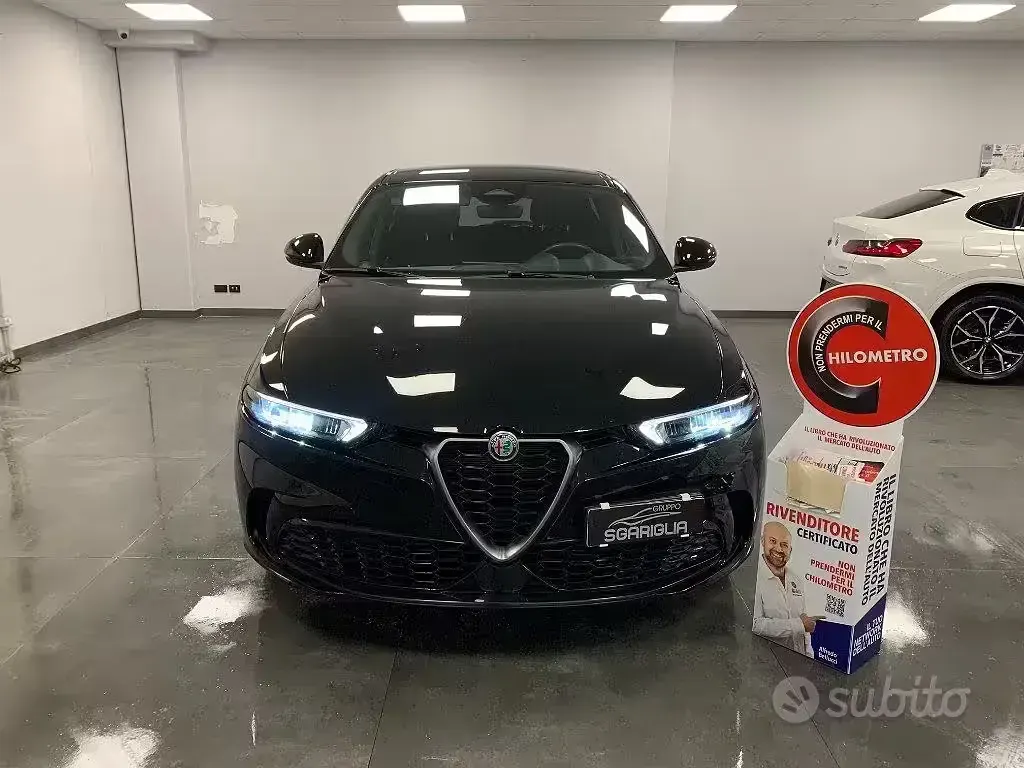 Usata Alfa Romeo Tonale Super 131 CV (96 kW) 2023 Nero SUV