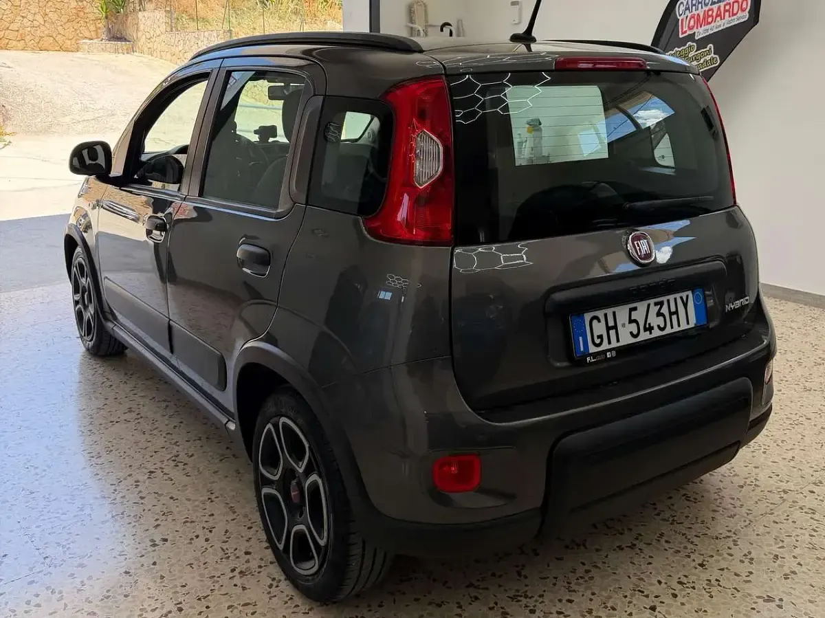 Usata Fiat Panda City Life 69 CV (50 kW) 2021 Grigio Utilitaria