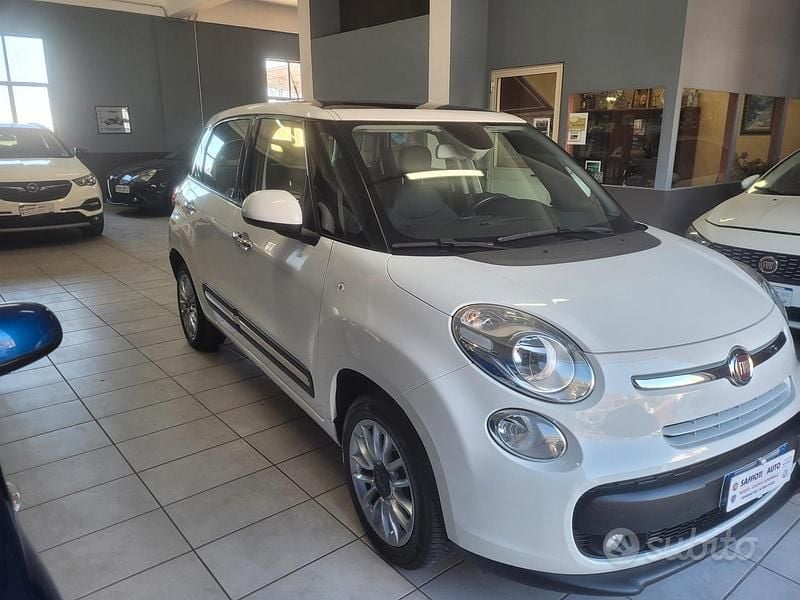 Usata Fiat 500L Lounge 85 CV (62 kW) 2013 Bianco Monovolume