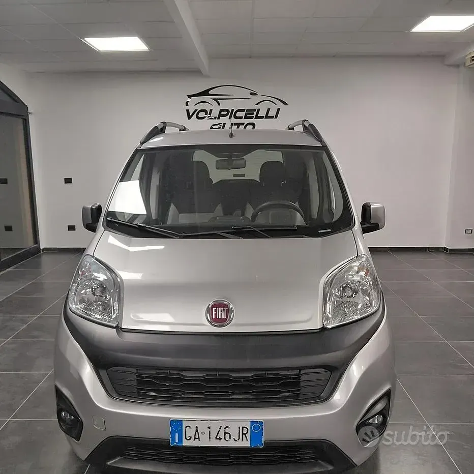 Usata Fiat Qubo Trekking 95 CV (69 kW) 2020 Grigio Monovolume