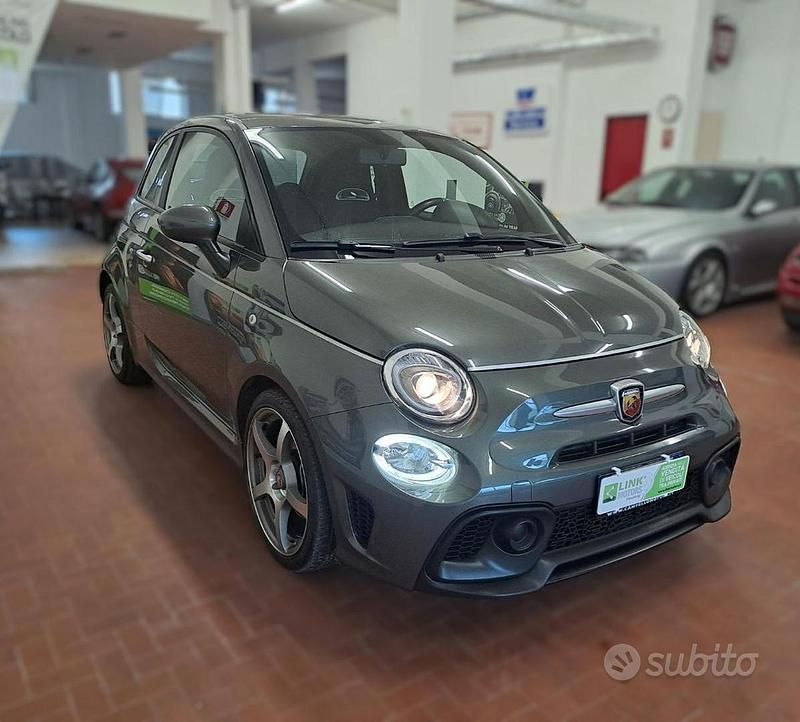 Usata Abarth 595 145 CV (106 kW) 2018 Grigio scuro Utilitaria