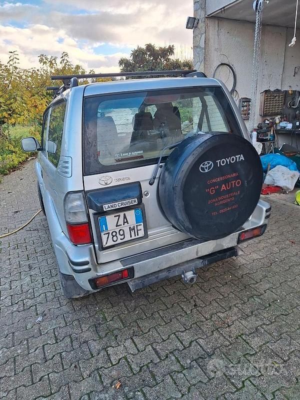 Usata Toyota Land Cruiser 163 CV (119 kW) 2002 Grigio SUV