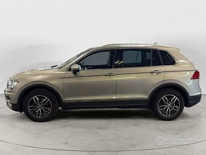 Usata VW Tiguan Style 116 CV (85 kW) 2016 Grigio SUV