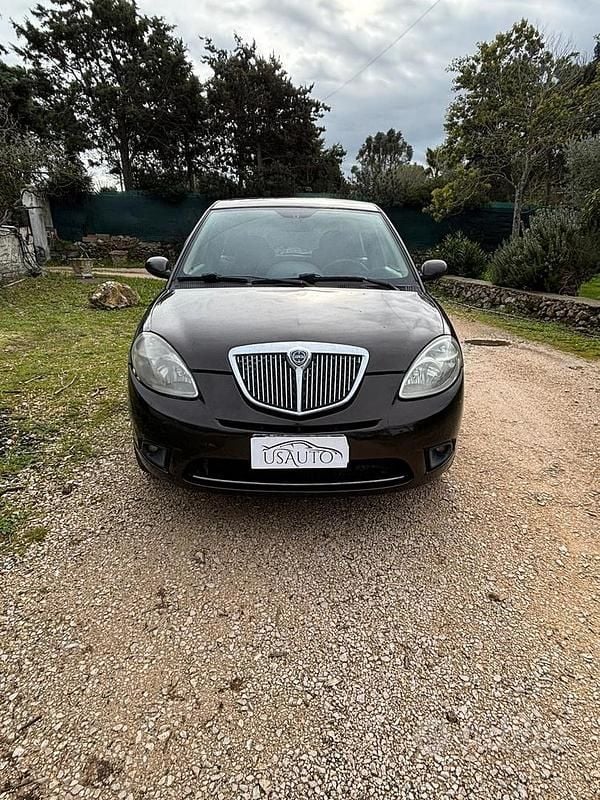 Usata Lancia Ypsilon 69 CV (50 kW) 2007 Utilitaria