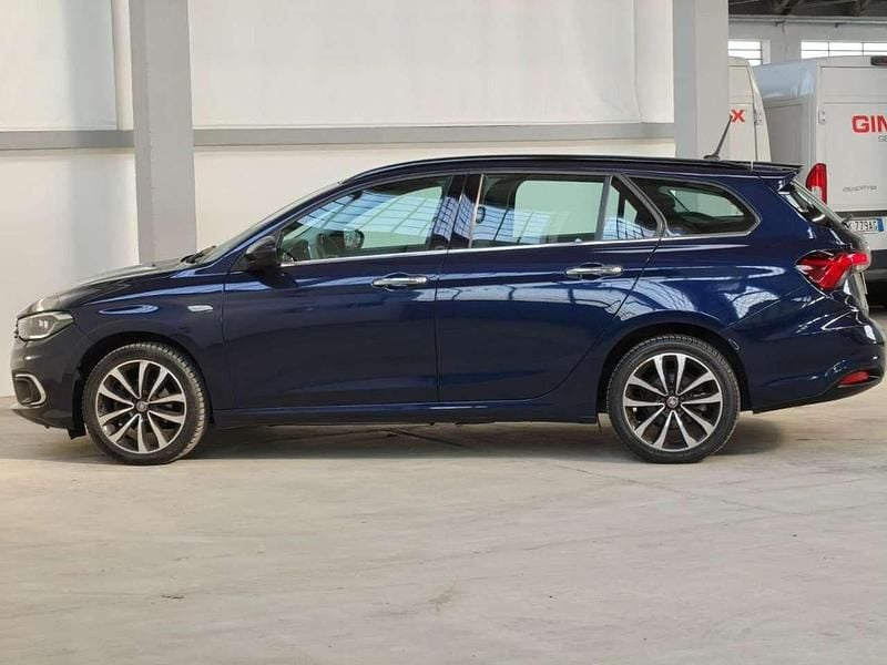 Usata Fiat Tipo Lounge 120 CV (88 kW) 2018 Blu Station wagon