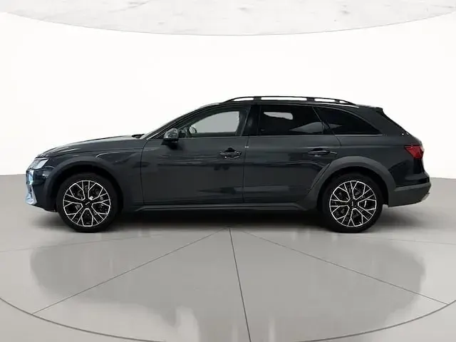 Usata Audi A4 Allroad Business 204 CV (150 kW) 2024 Grigio manhattan metallizzato Station wagon