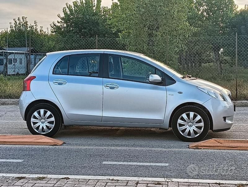Usata Toyota Yaris 2008 Utilitaria