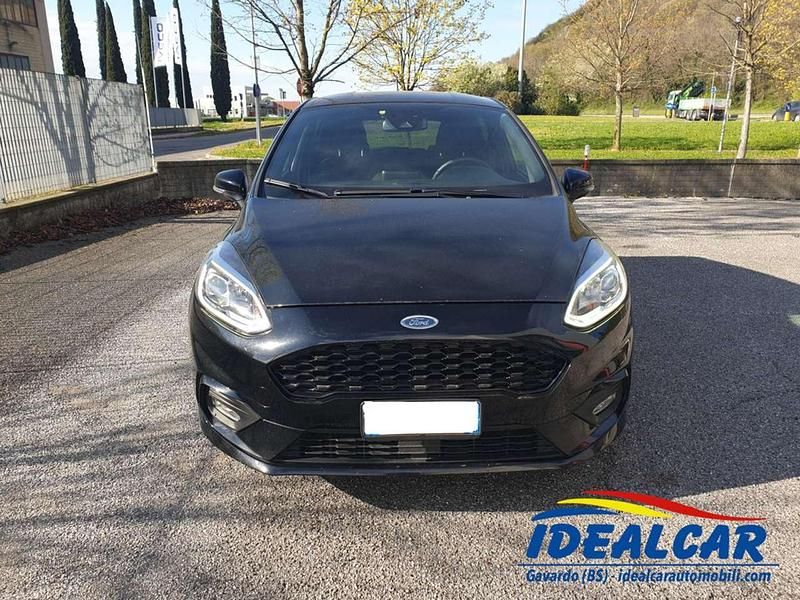 Usata Ford Fiesta ST-Line 125 CV (91 kW) 2019 Nero Utilitaria