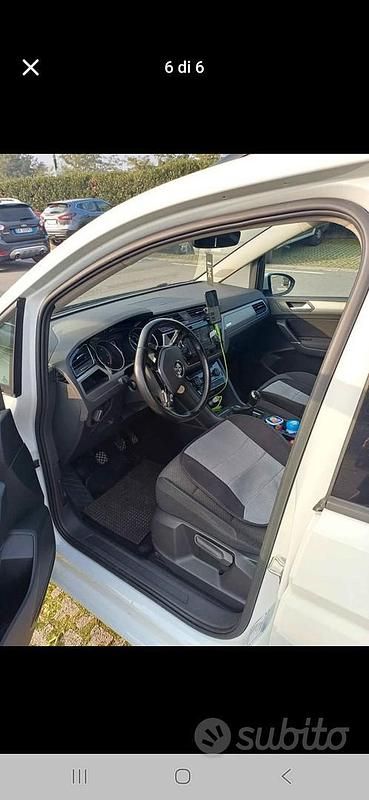 Usata VW Touran 150 CV (110 kW) 2015 Bianco Monovolume