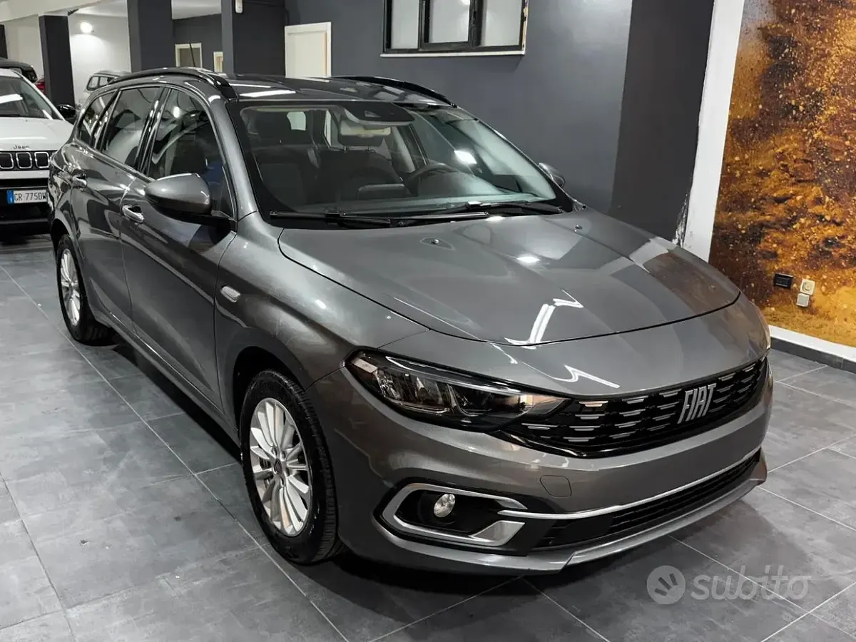 Occasion Fiat Tipo Business 95 ch (69 kW) 2021 Gris Break