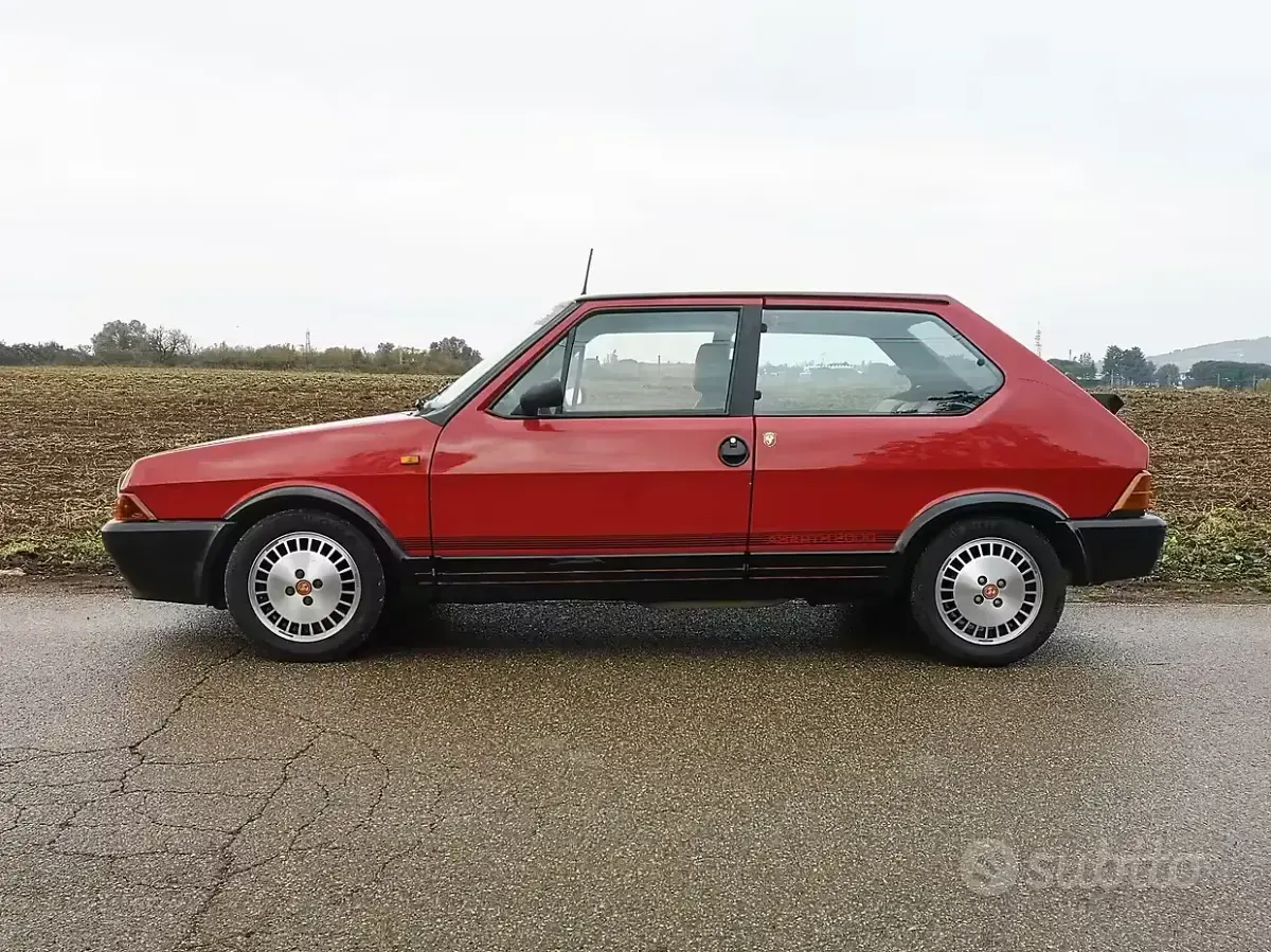 Usata Fiat Ritmo Abarth 130 CV (95 kW) 1983 Rosso Berlina
