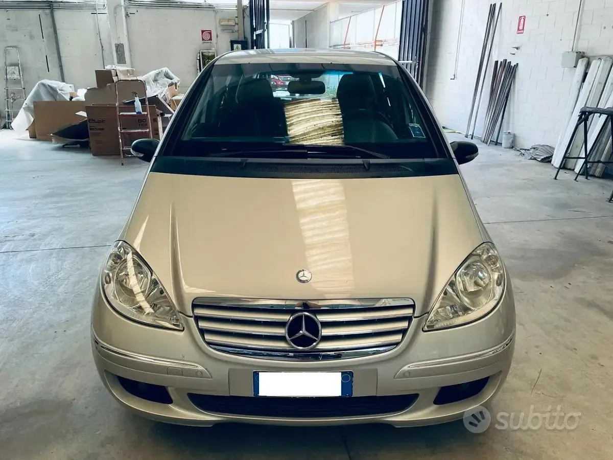 Usata Mercedes A180 Elegance 82 CV (60 kW) 2005 Berlina