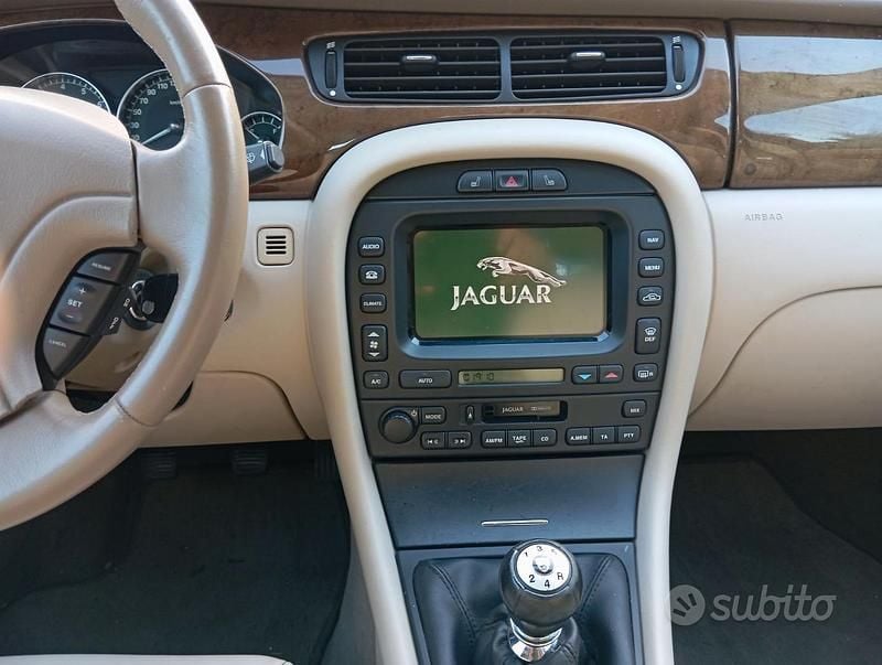 Usata Jaguar X-type 2001 Grigio Berlina