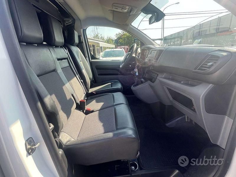 Usata Peugeot Expert 125 CV (91 kW) 2018 Bianco Furgone