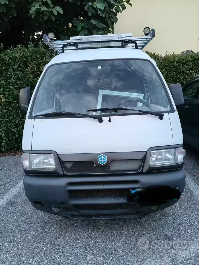 Usata Piaggio Porter 65 CV (47 kW) 2006 Bianco Berlina