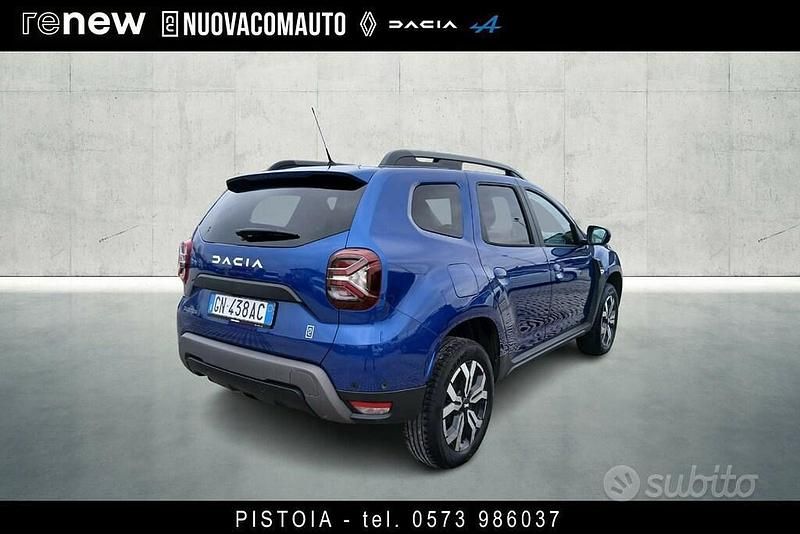 Usata Dacia Duster Journey 101 CV (74 kW) 2023 Blu scuro SUV