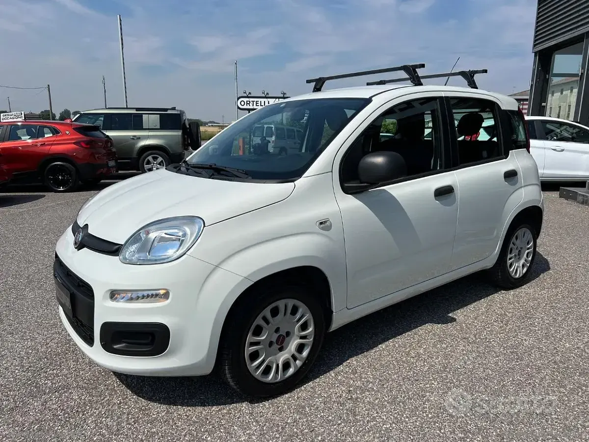 Usata Fiat Panda Easy 69 CV (50 kW) 2019 Bianco Utilitaria